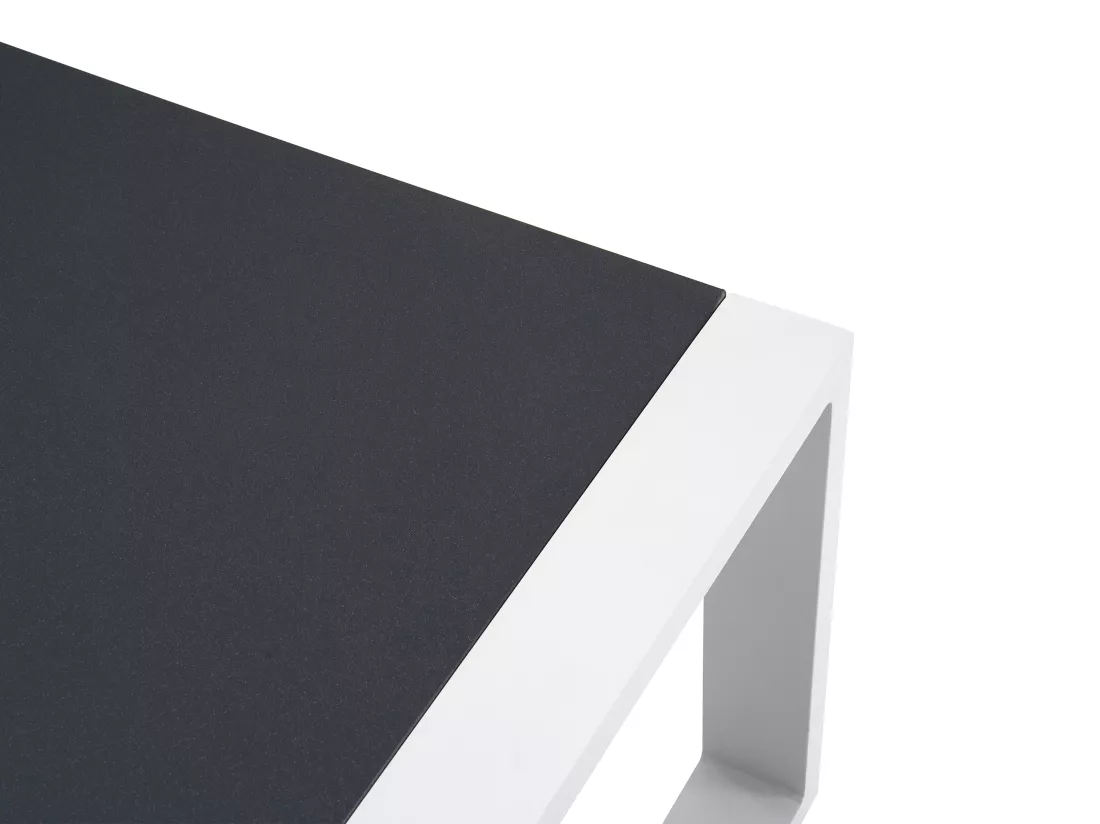 Salon de jardin en aluminium : un canapé 3 places, 2 fauteuils et une table basse - Blanc coussins noirs - JALLY de MYLIA
