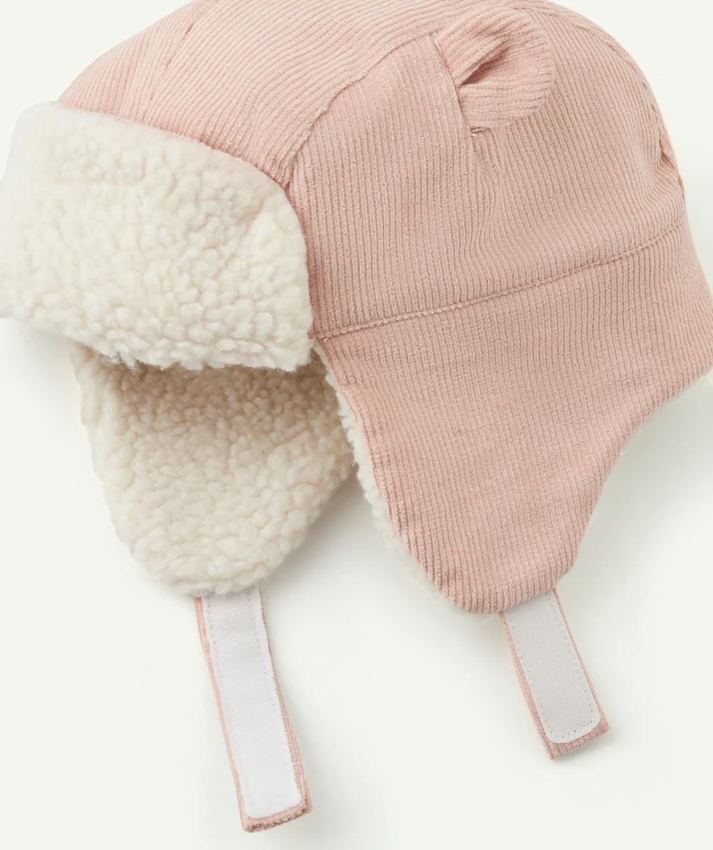 CHAPKA BÉBÉ FILLE EN VELOURS CÔTELÉ ET SHERPA ROSE ET BLANC