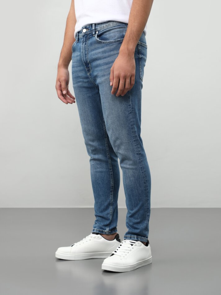 Calça jeans skinny confortável cor cenoura - Índigo