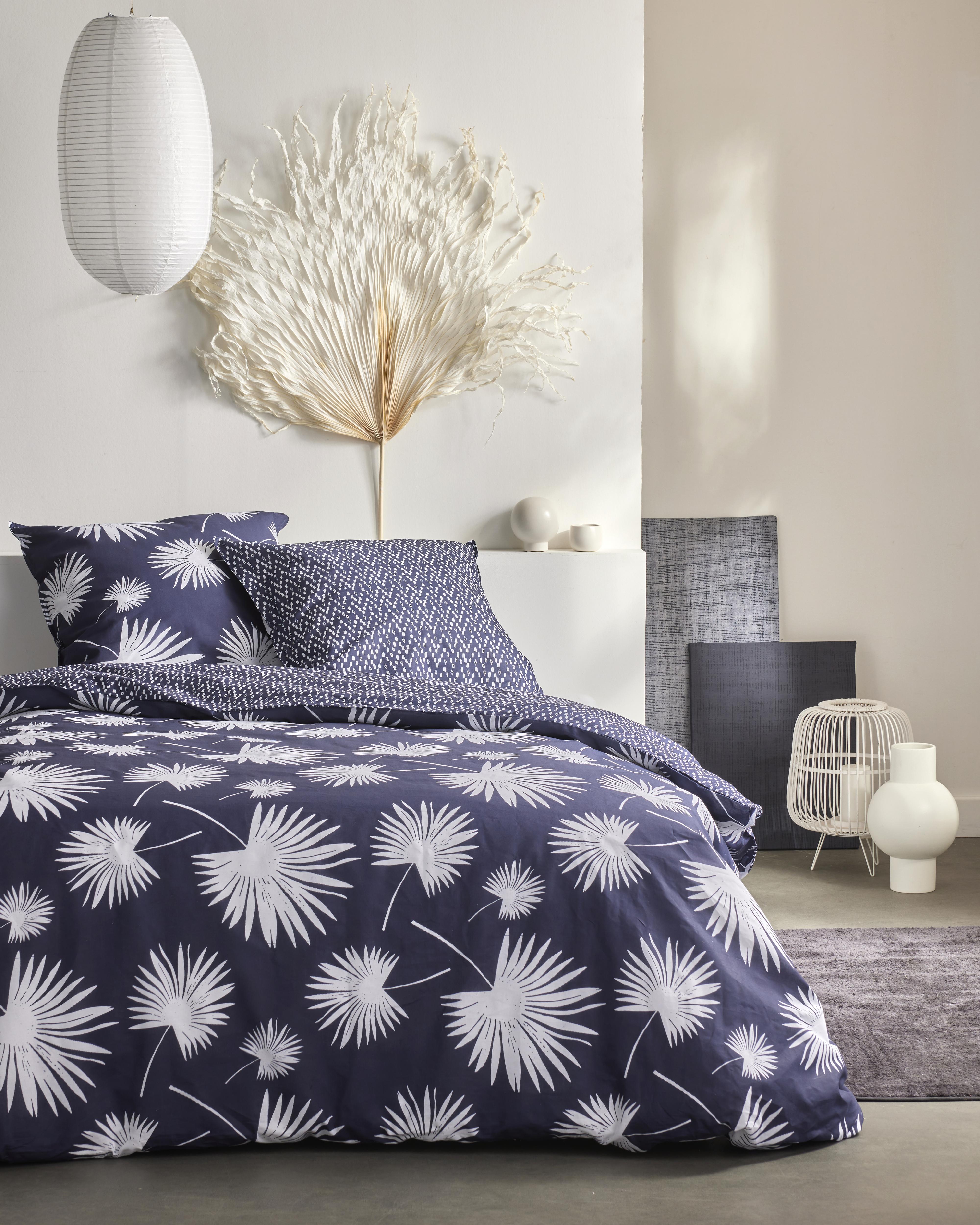 PARURE 200X210CM ET 2 TAIES 65X65CM MODELE 0.17