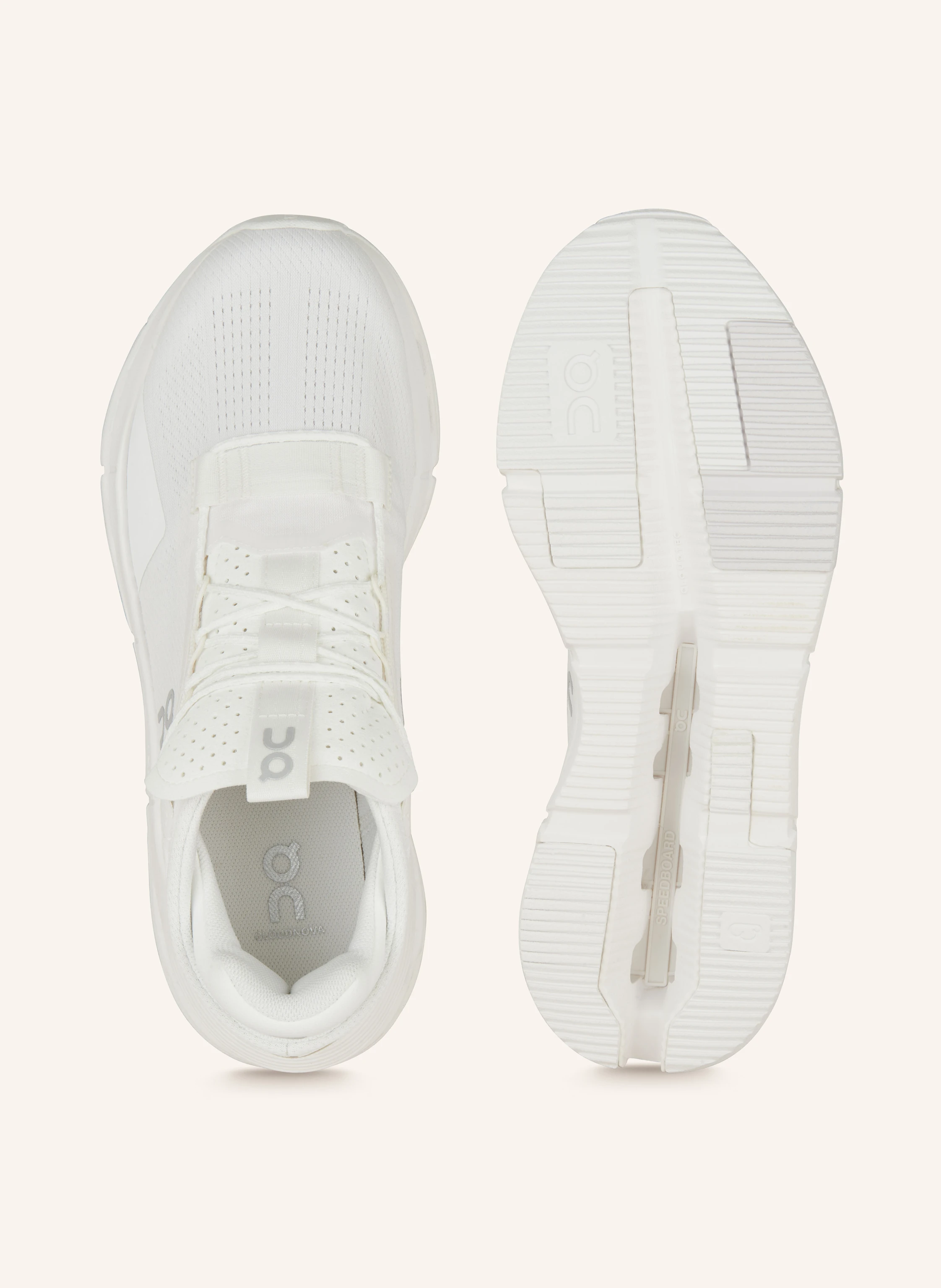 On Sneaker CLOUDNOVA 2