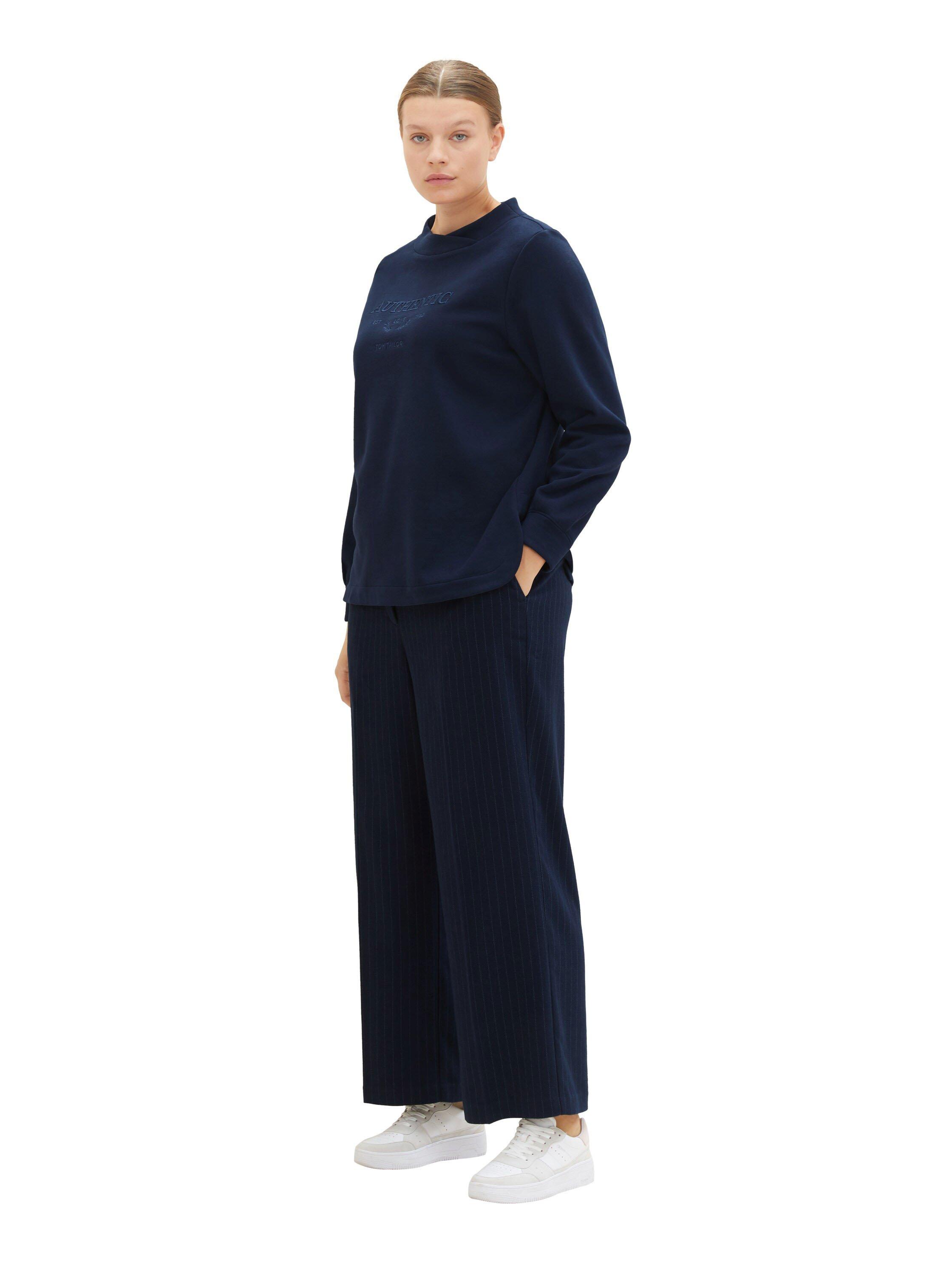Sweatshirt mit Stehkragen und Stickerei vorn