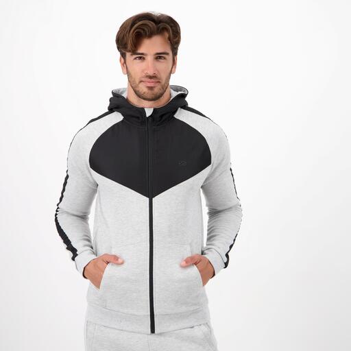 Chandal Silver