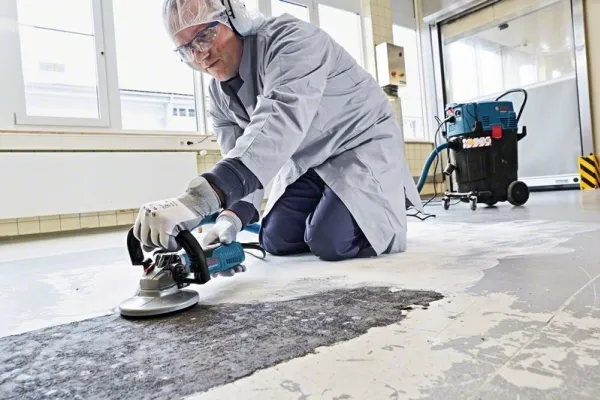 Bosch BETONSLIBER GBR 15 CA U/SKIVE