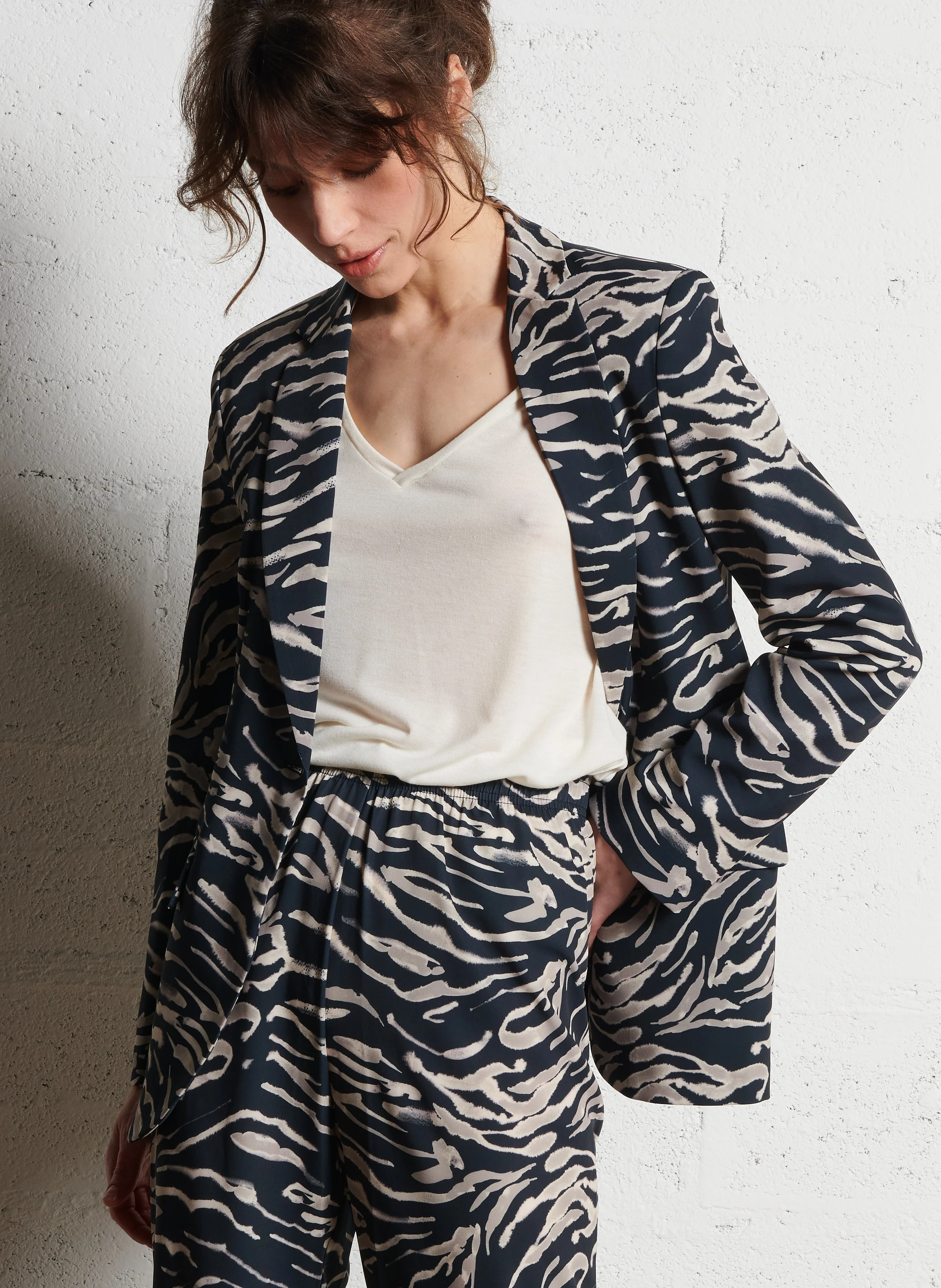 Veste de tailleur droite imprimée| Noir