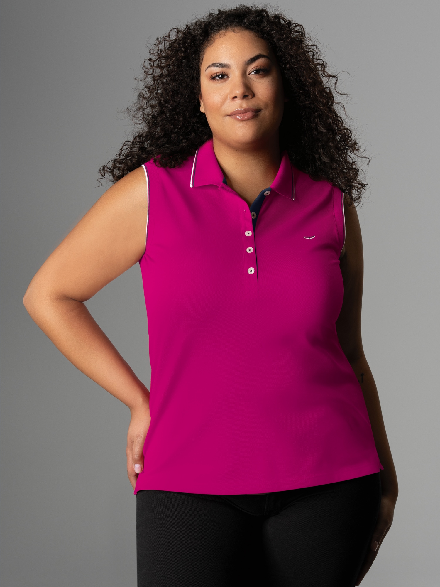 Ärmelloses Poloshirt mit kontrastfarbigen AkzentenMagenta