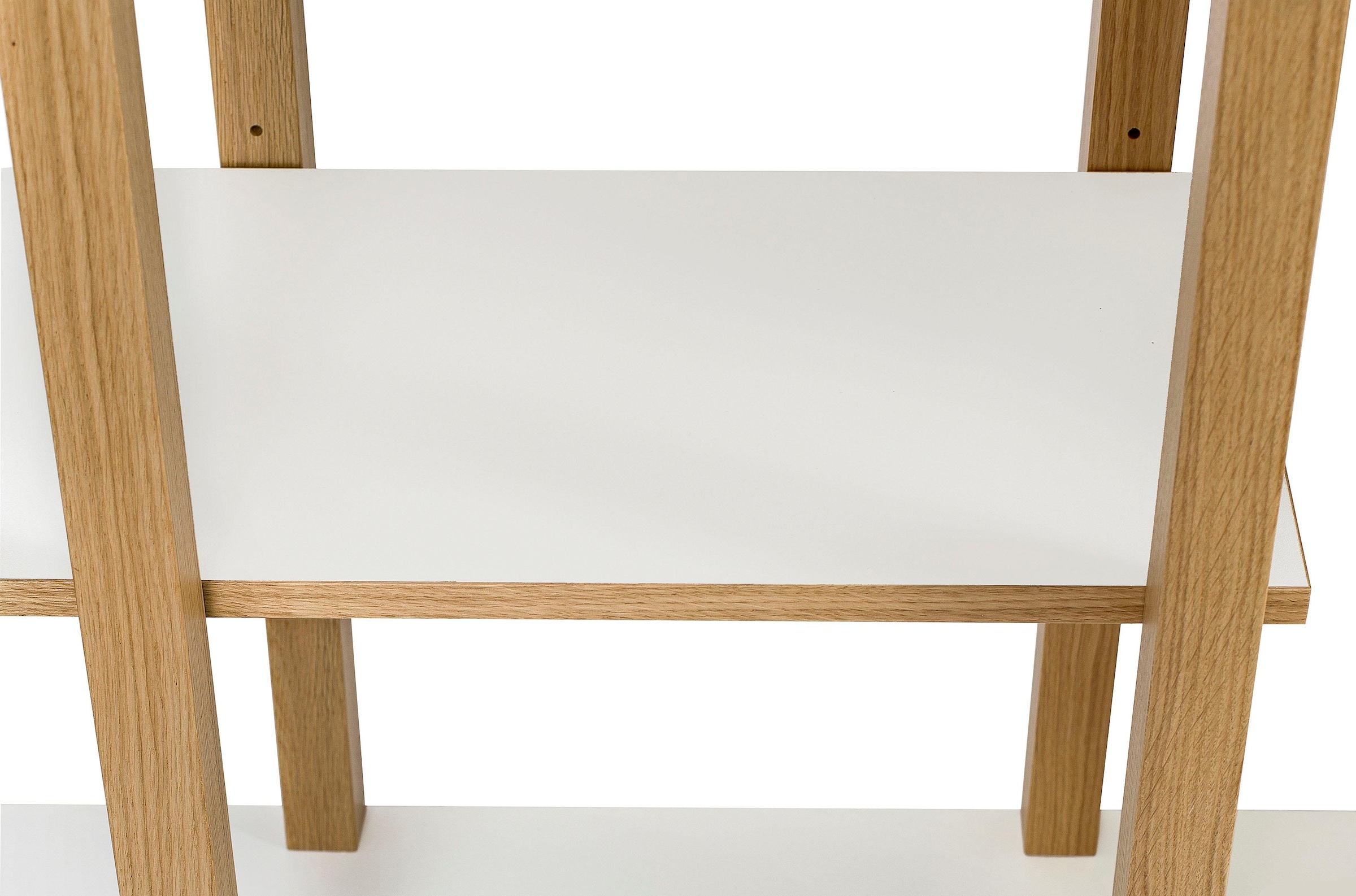 Woodman Bücherregal »Newbury« in einem tollen skandinavian Look, FSC®-zertifiziert