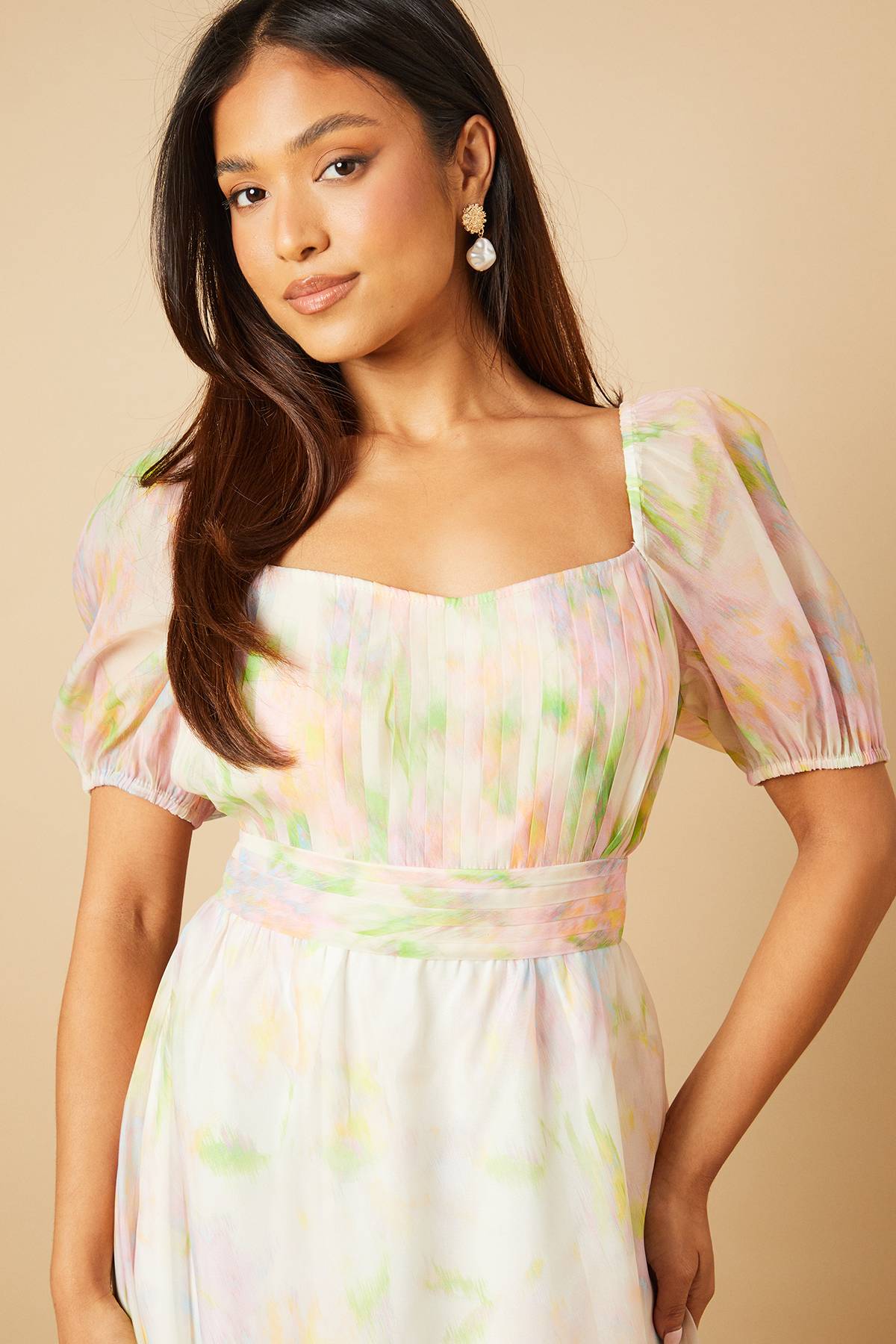 Oasis Robe Midi Étagée en Organza à Buste Froncé Petite