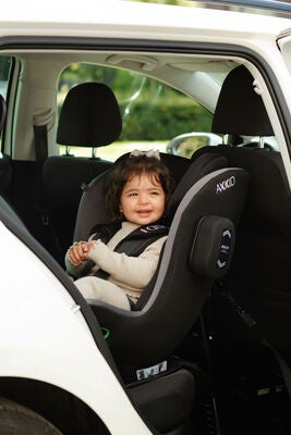 Axkid Movekid Bakovervendt Bilstol, Granite