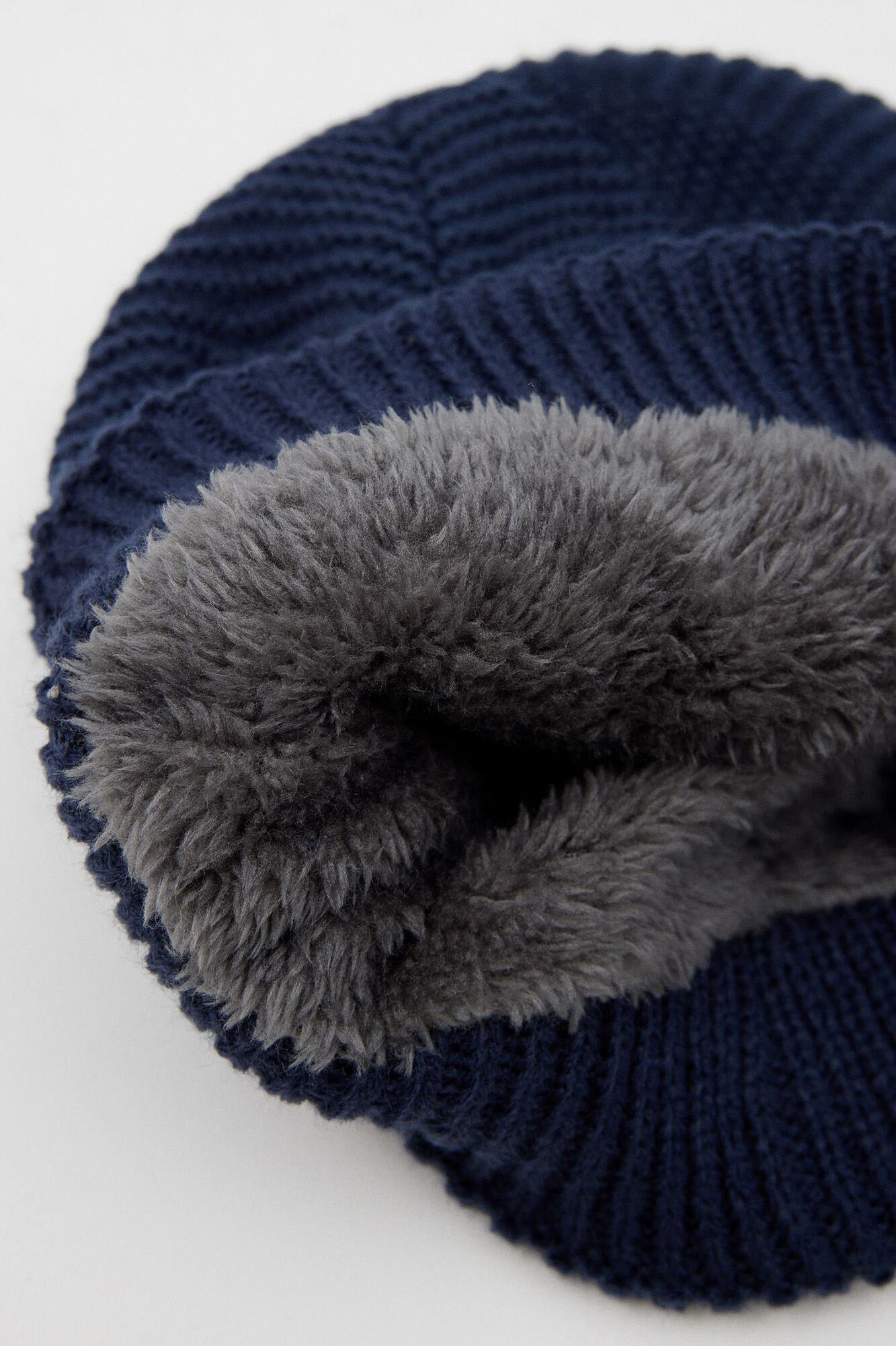 Gorro masculino com forro azul