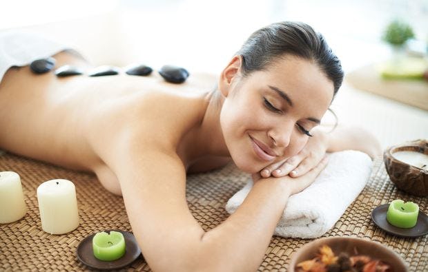 Hot-Stone-Massage in Wien als Geschenkidee