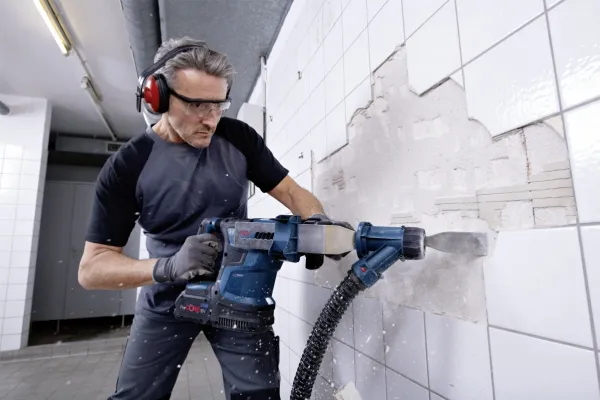 Bosch BOREHAMMER GBH 18V-34 C KUN KASSE - SOLO