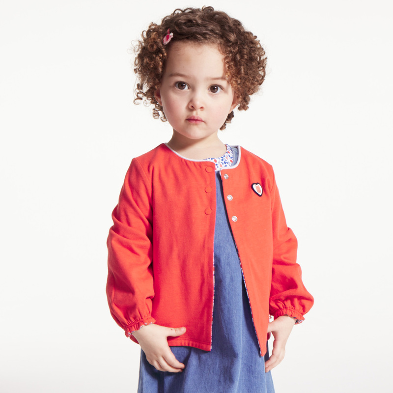 Gilet réversible fleuri rouge bébé fille