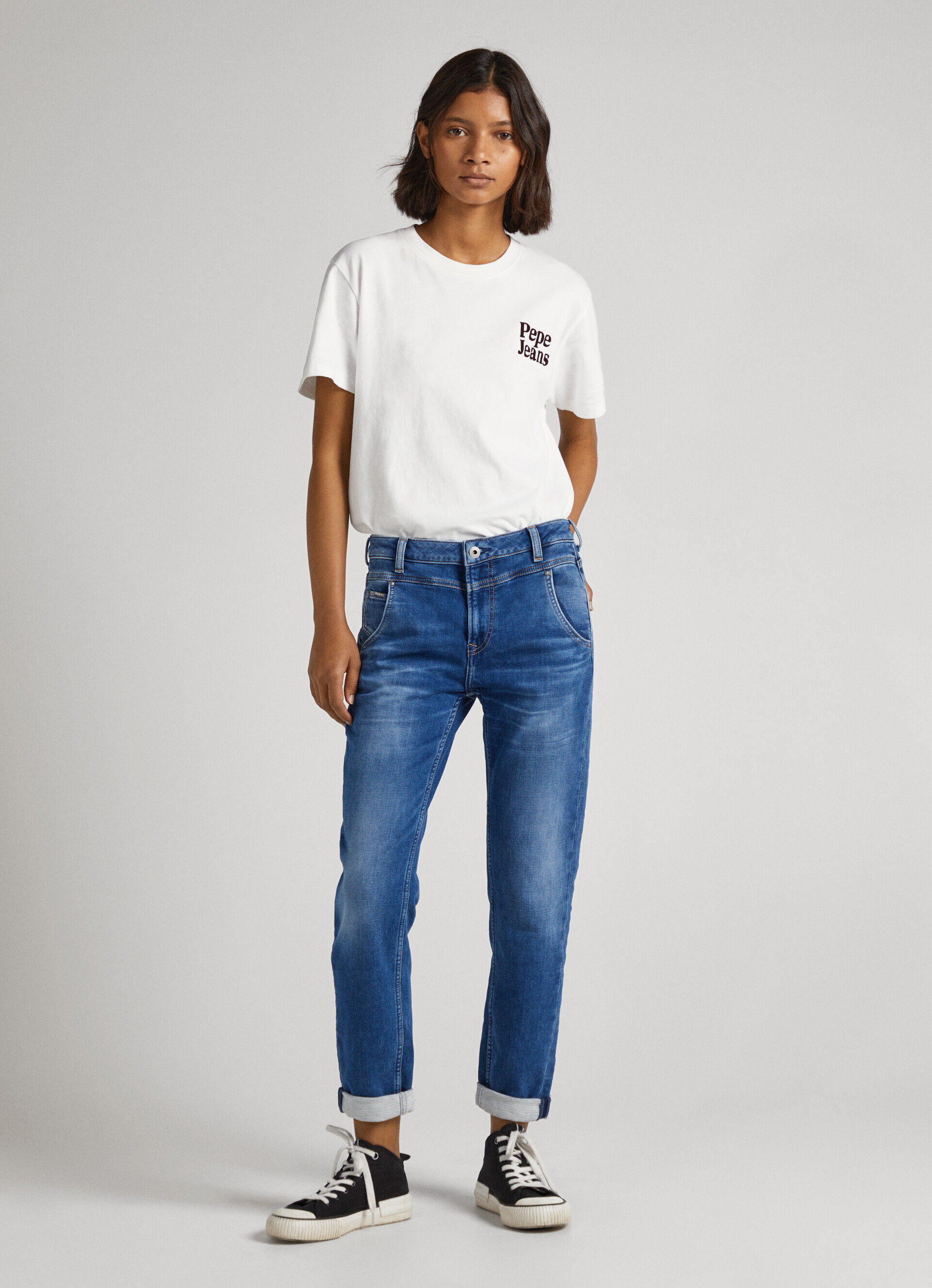 CALÇA JEANS CAREY FIT RELAXED DE CINTURA MÉDIA - jeans