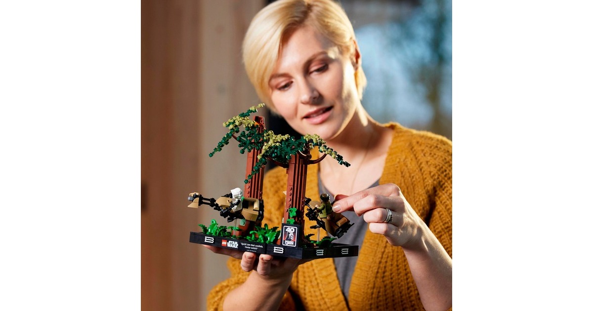 LEGOStar Wars - Endor speederachtervolging diorama Constructiespeelgoed  (75353)