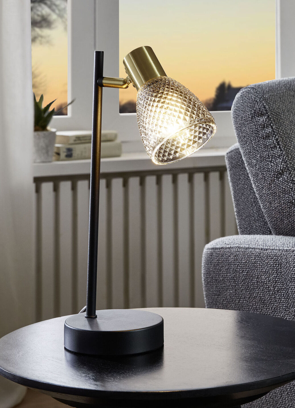 Moderne Tischlampe