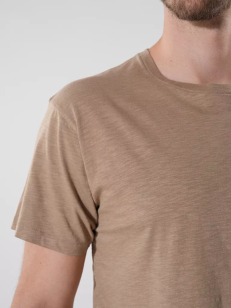 NUDIE JEANS T-Shirt ROFFE beige