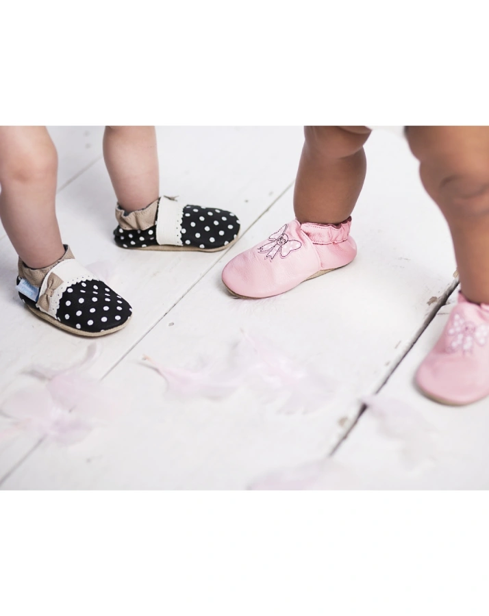 Krabbelschuhe POLKA PRINCESS gepunktet in schwarz