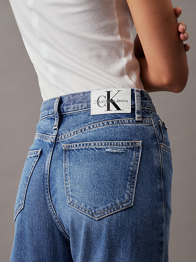 Calça jeans reta de cintura alta