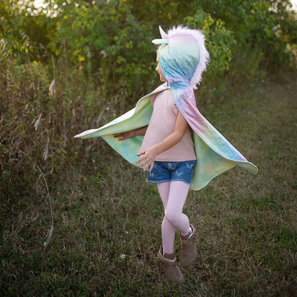 Køb Great Pretenders Rainbow reversible Unicorn Dragon Cape