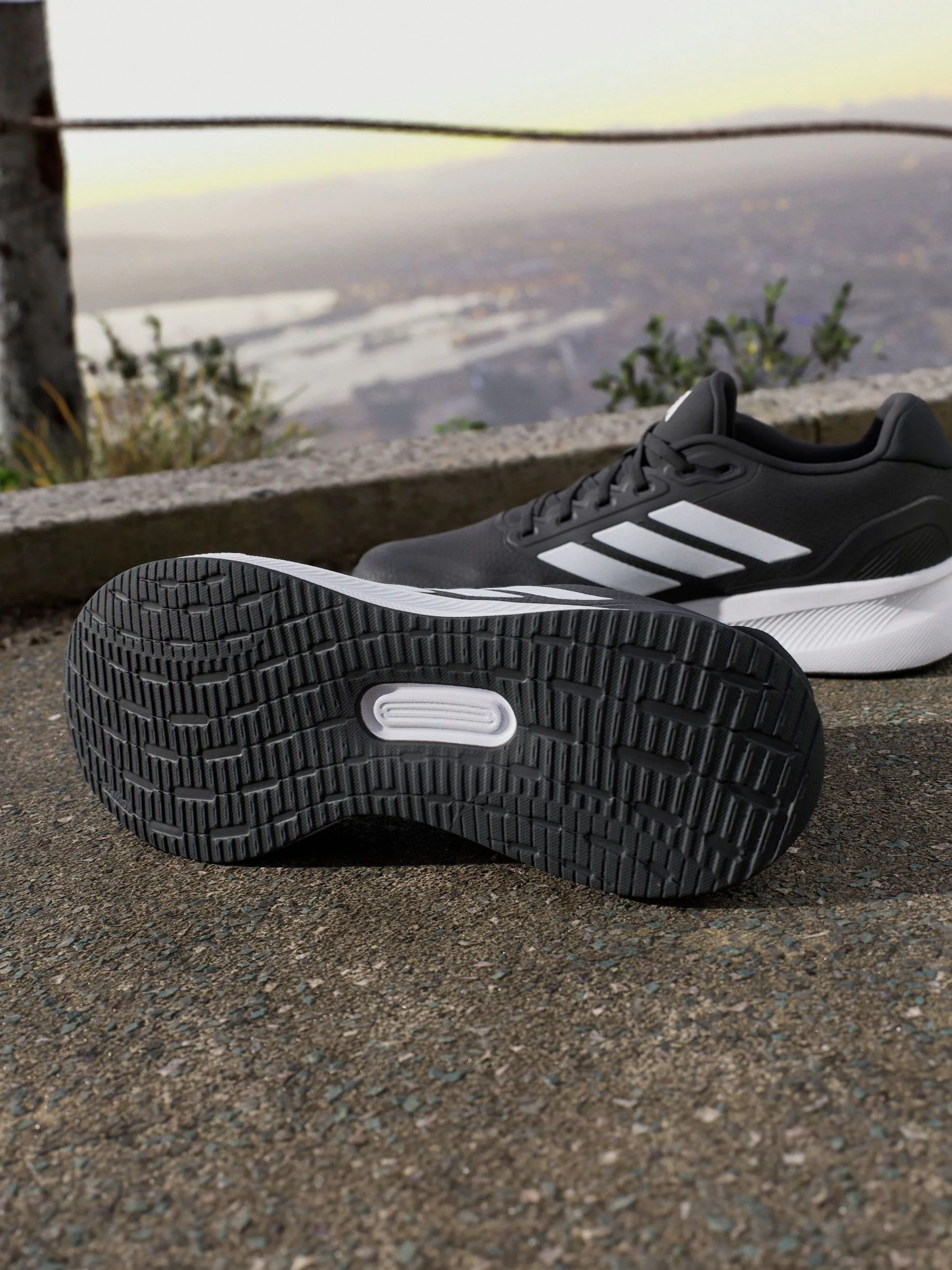Zwart/wit - adidas Runfalcon 5 Running Trainers