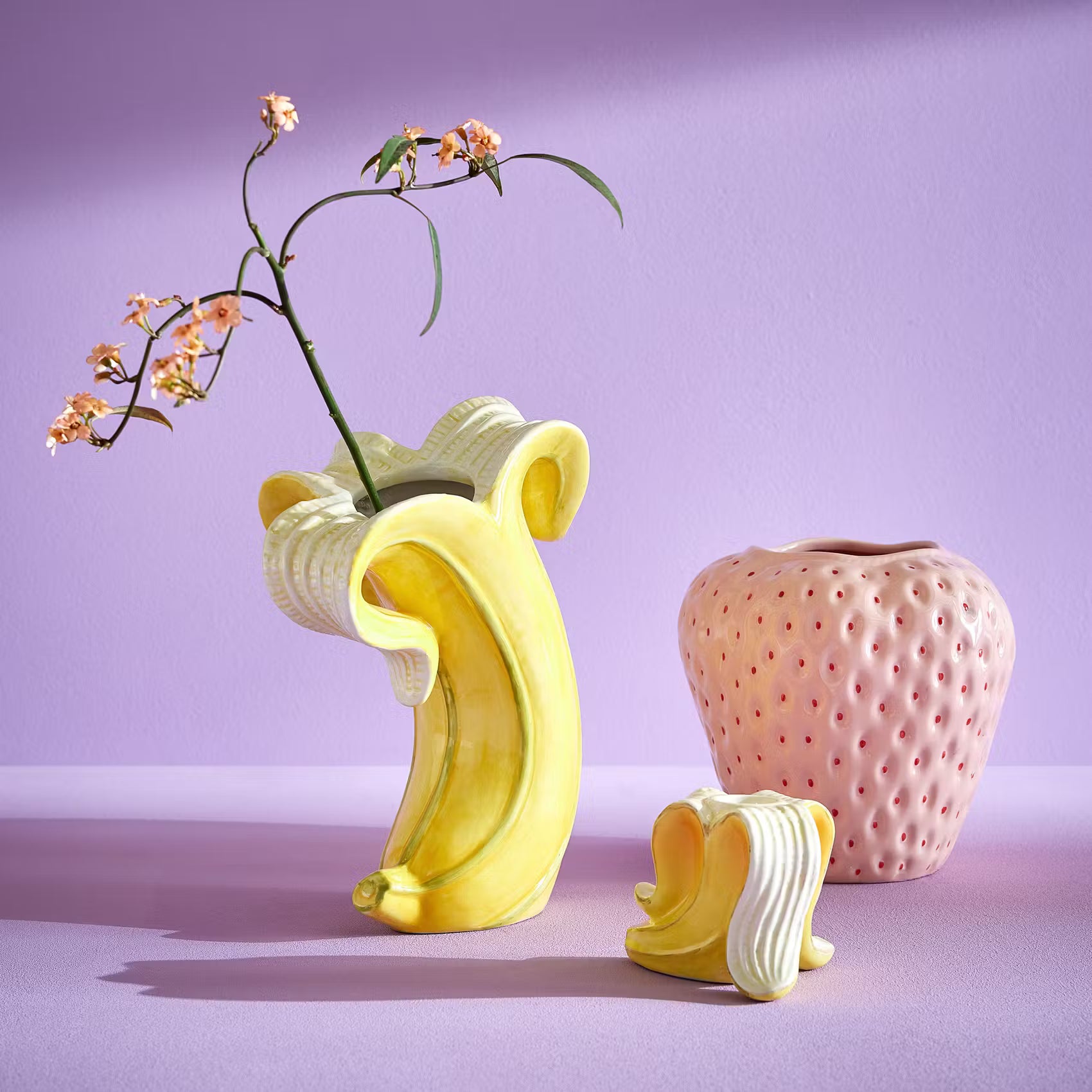 STRAWBERRY Vase