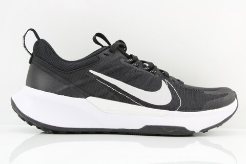 Nike Sneaker