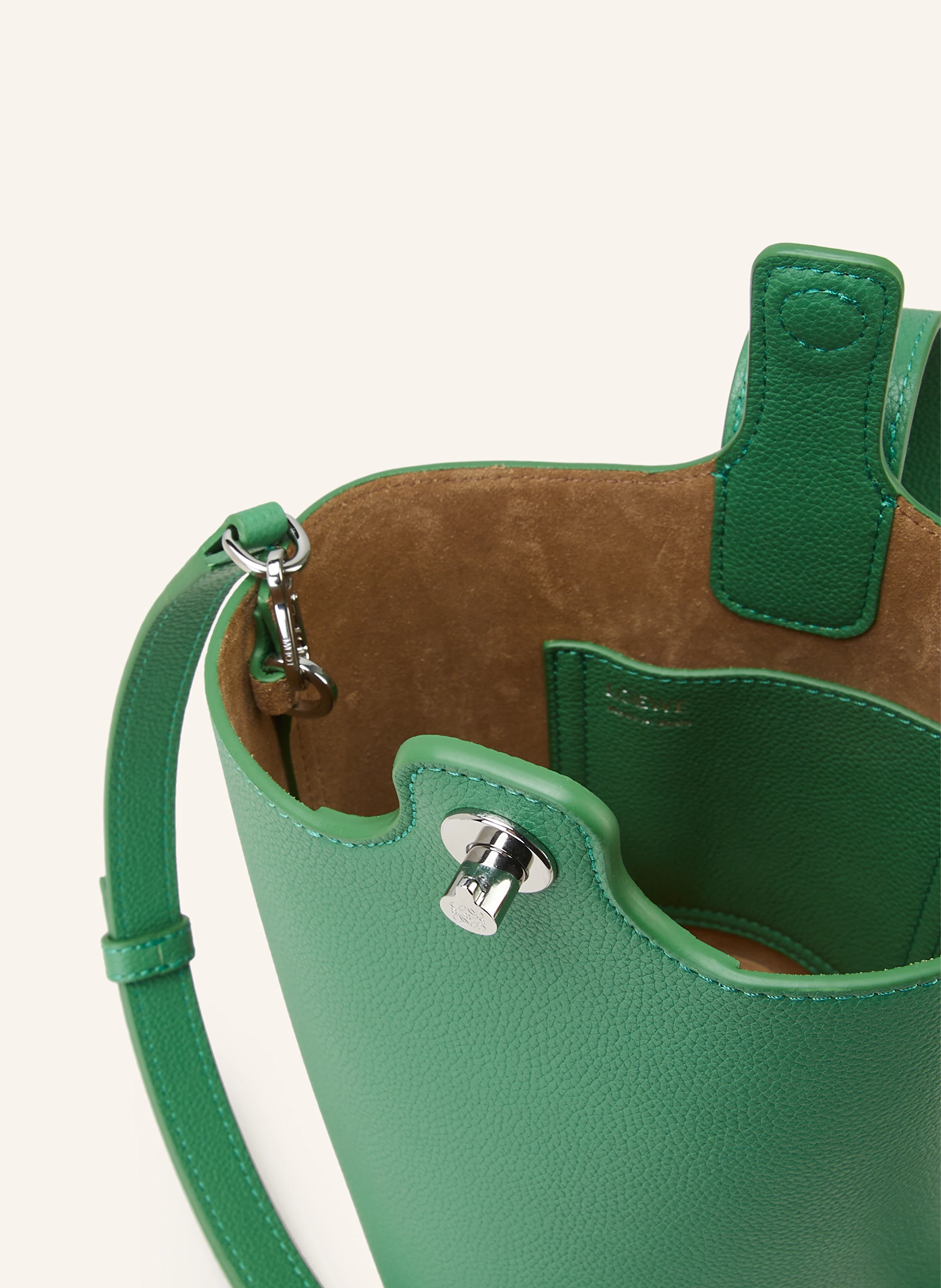 LOEWE Handtasche PEBBLE BUCKET MINI