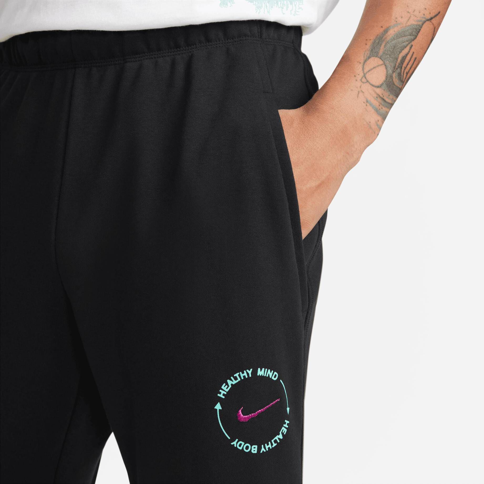 Nike| Herren Sweathose DRI-FIT D.Y.E.