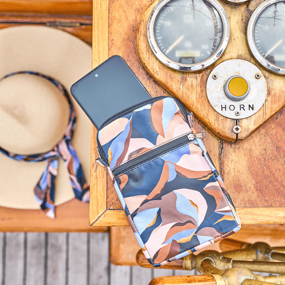 Pochette Téléphone Matelassée Vague D'automne