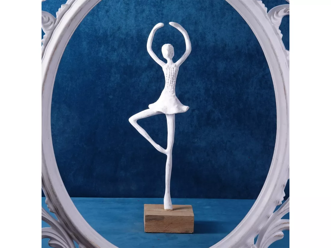 SET DE SCULPTURE Ballerine 3 pièces. différentes poses, socle en bois naturel blanc