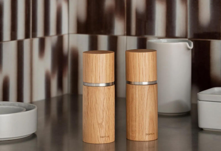 Blomus Pepe peper- en zoutmolen set van 2 Oak