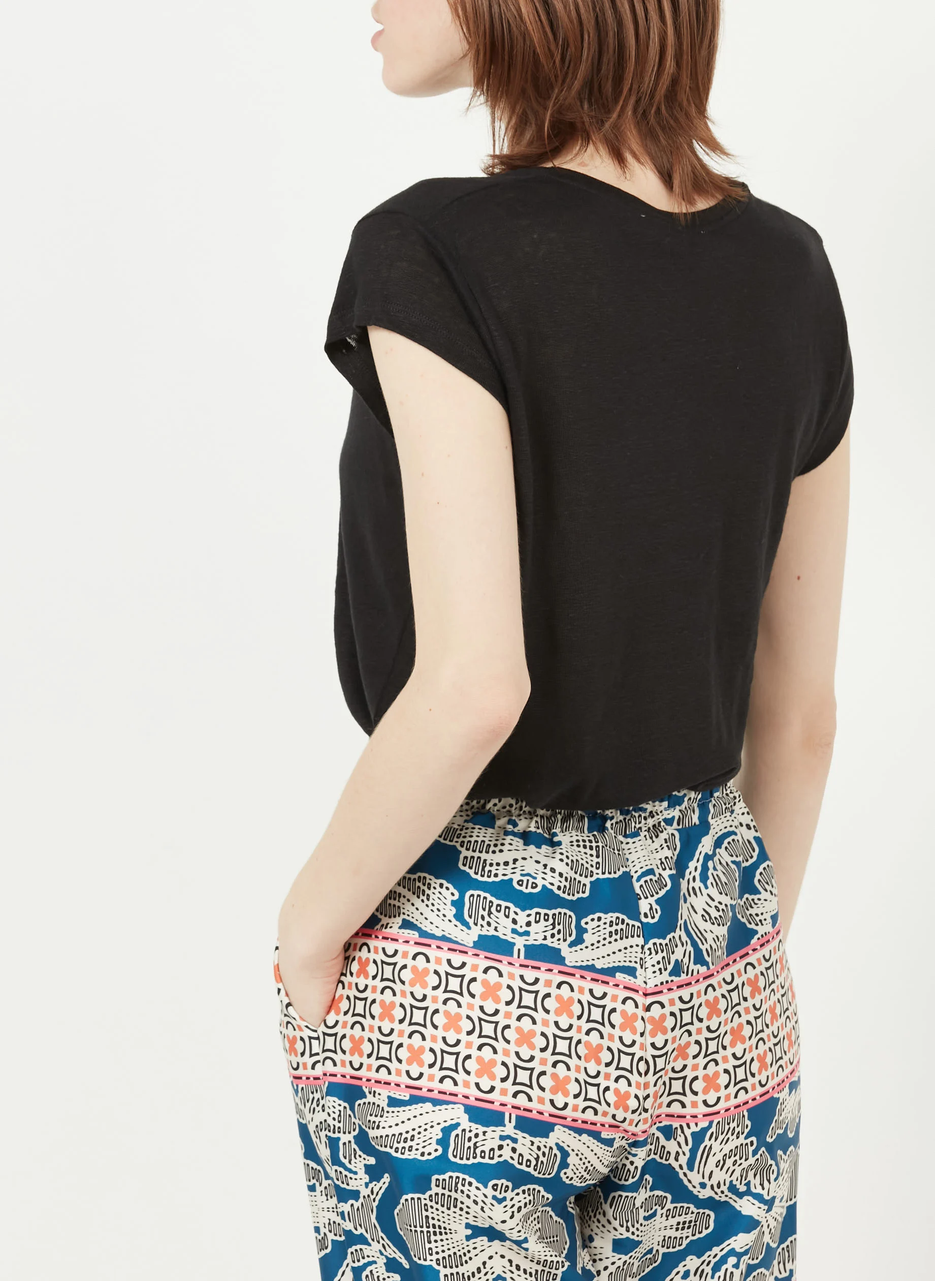 Tee-shirt col V en lin | Noir