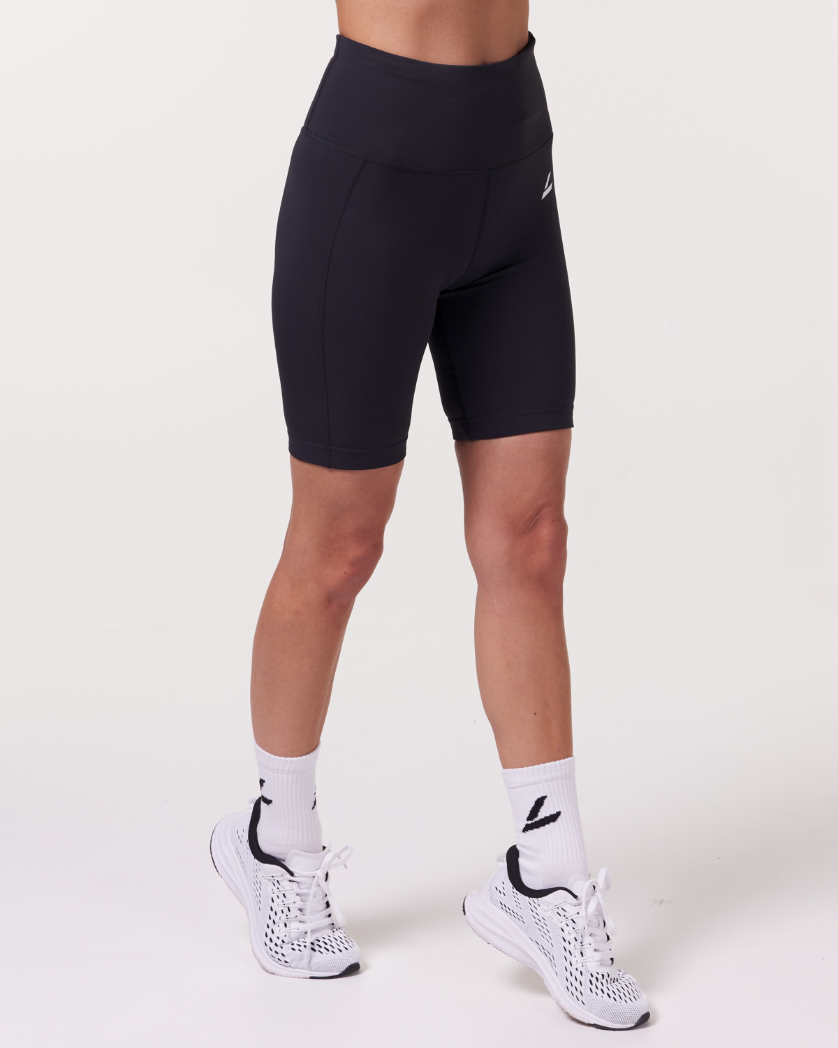 LEVITY Magnify Scrunch Biker Shorts 2.0 Black