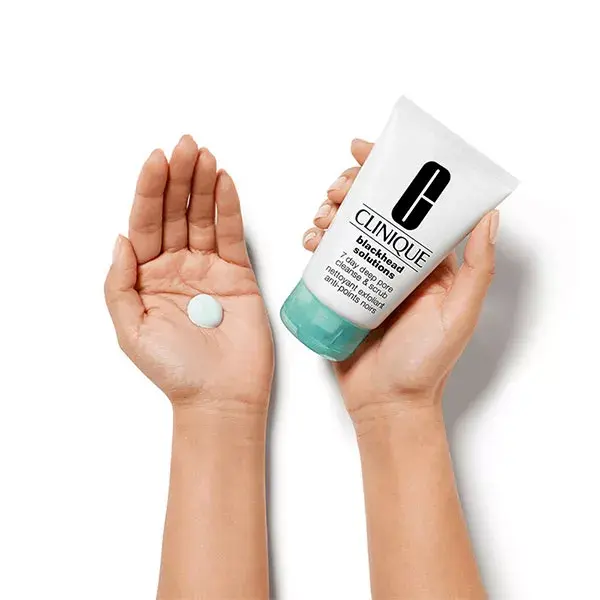 Clinique Blackhead Solutions Gel de Limpeza Esfoliante 125ml