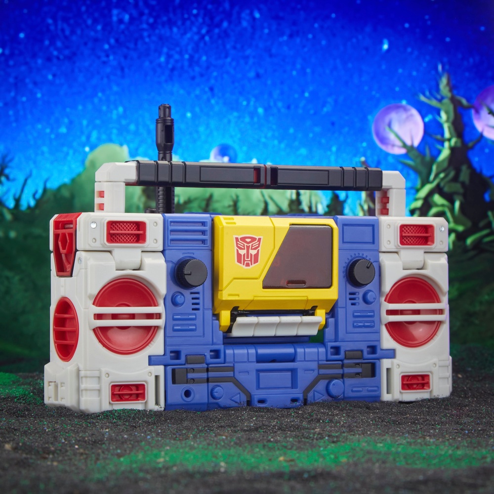 Transformers Legacy Evolution Twincast und Autobot Rewind Actionfiguren