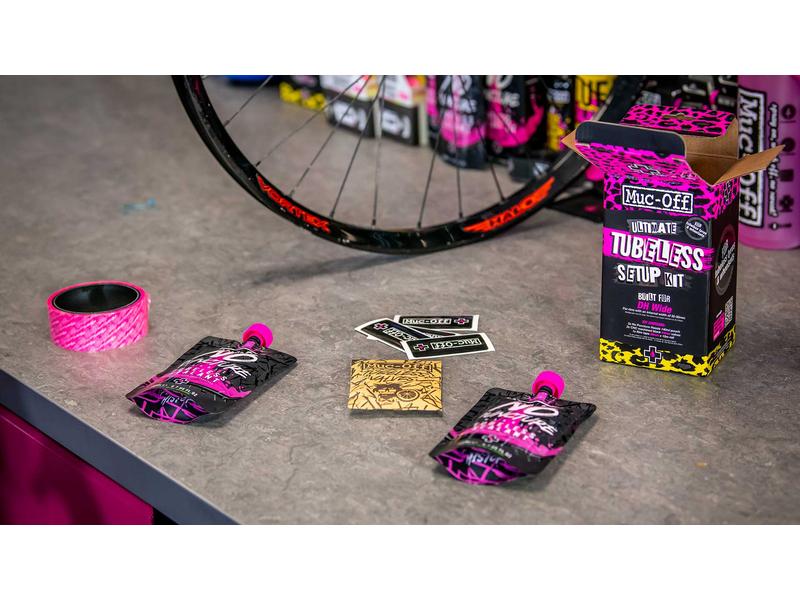 Muc-Off Ultimate Tubless Kit DH/Trail/Enduro 44 mm Fahrradset für Tubeless