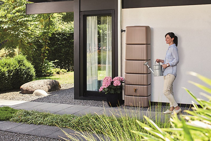 Récupérateur d'eau Garantia Slim taupe 300L + kit collecteur