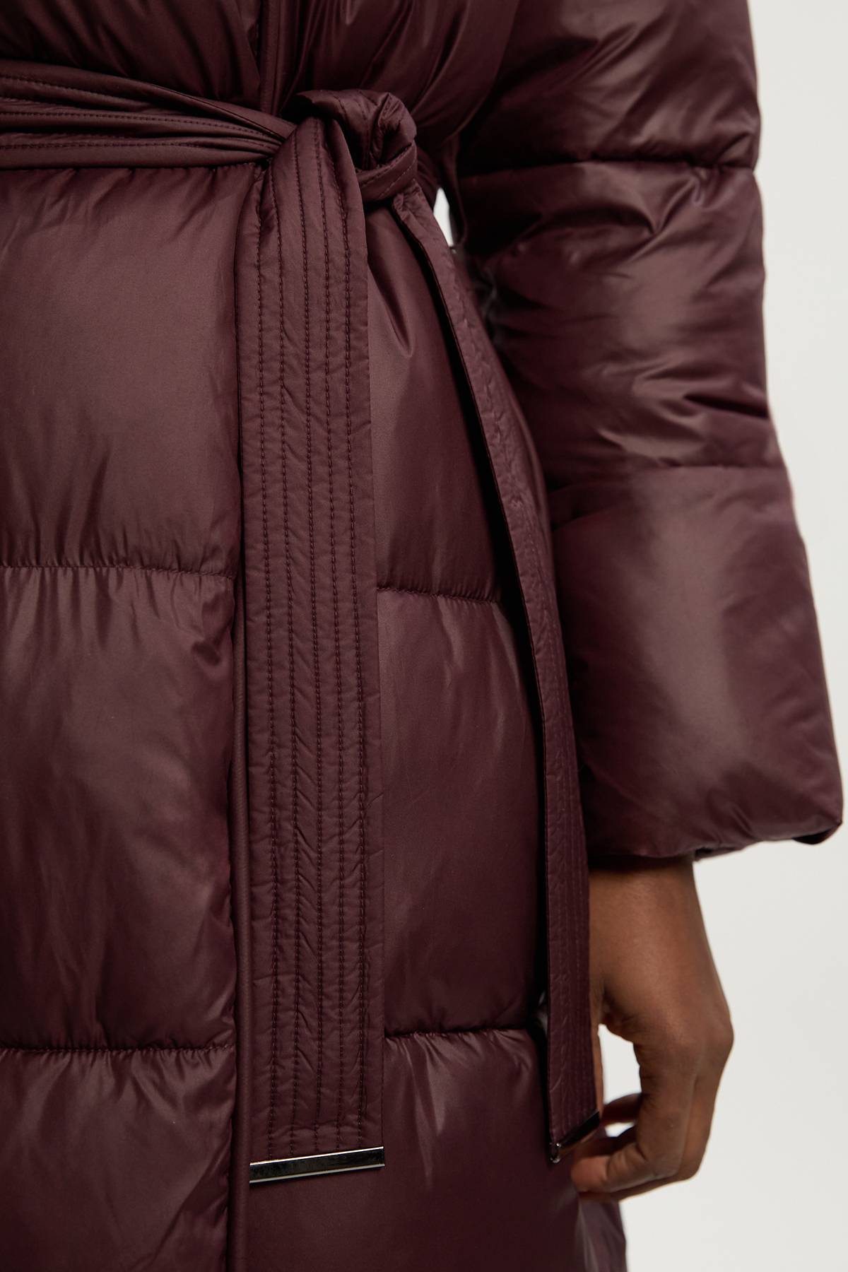 KarenMillen Manteau Midi Matelassé à Casynthétiqueche avec Ceinture et Doublure synthétique Premium
