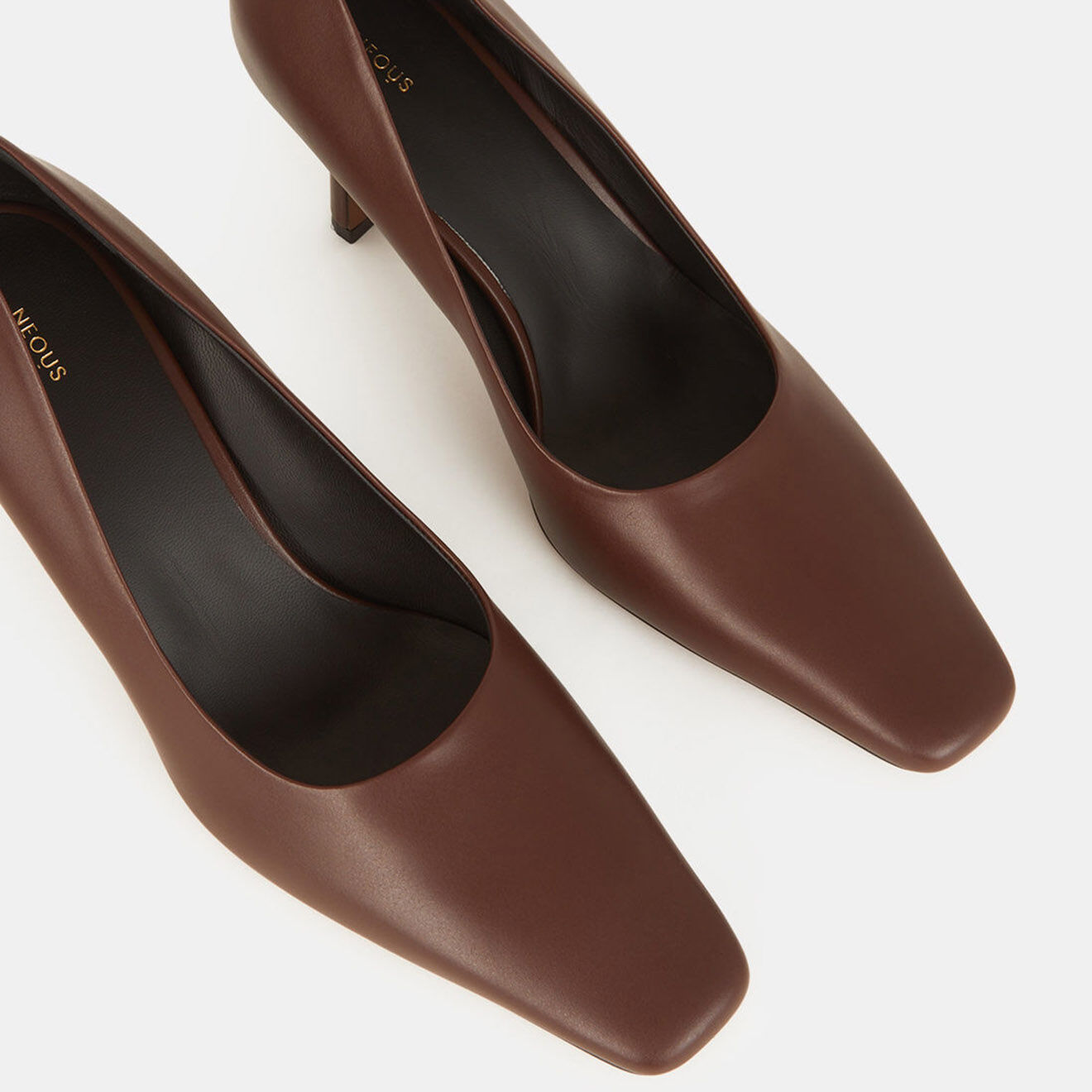 Neous Escarpins en Cuir chocolat - Talon 7.5 cm