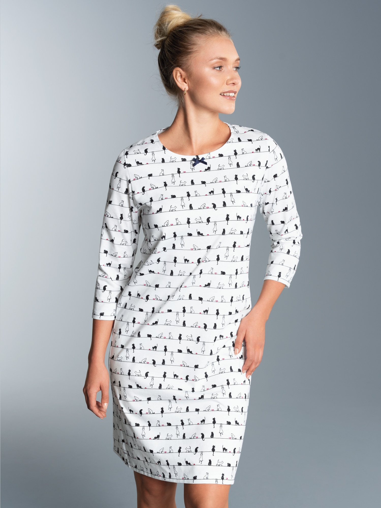 3/4 Arm Nachthemd mit Katzenmotiv Weiss