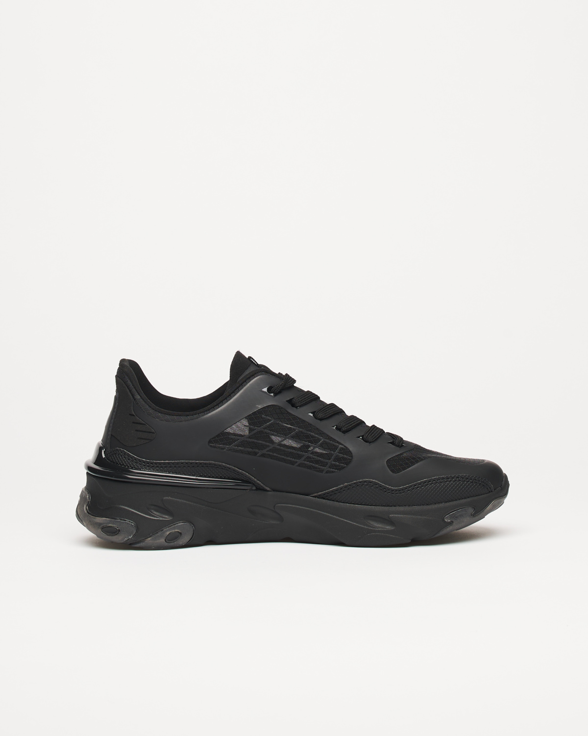 LEVITY RS9 Black
