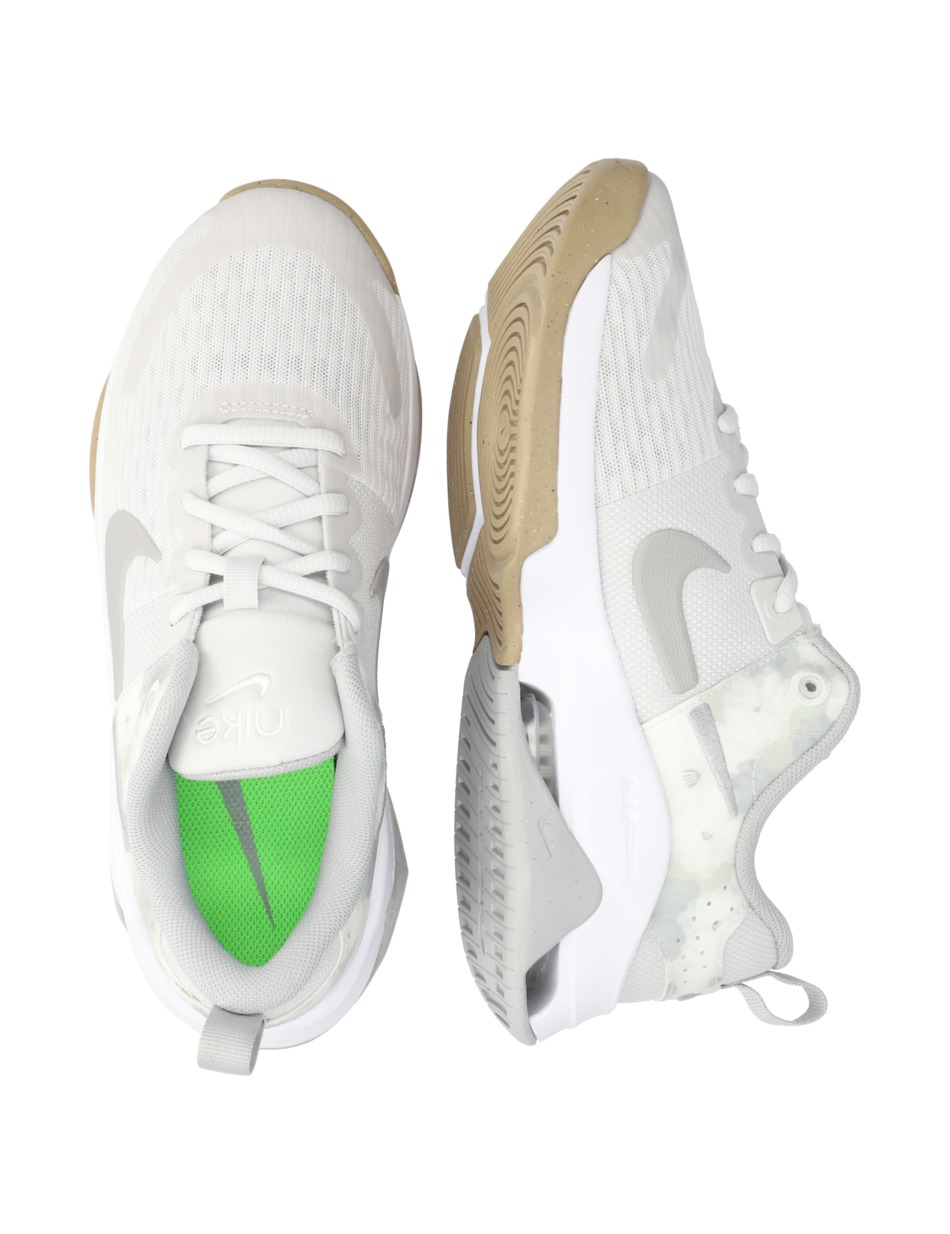 Nike Air Zoom Bella 6 Premium