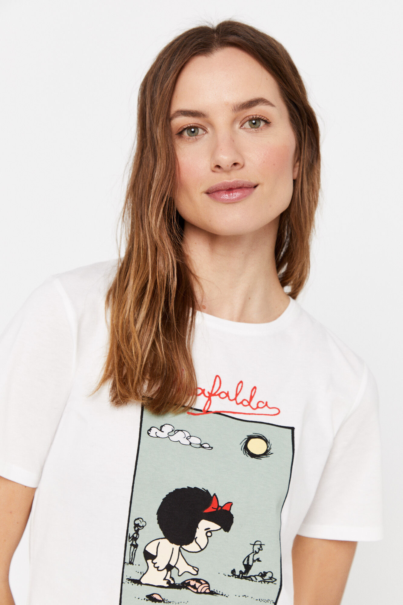 Camiseta Mafalda - Estampa branca