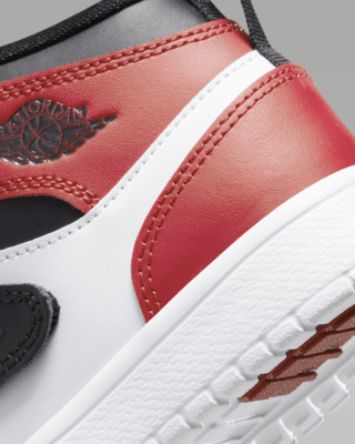 Sky Jordan 1 Younger Kids' Shoe