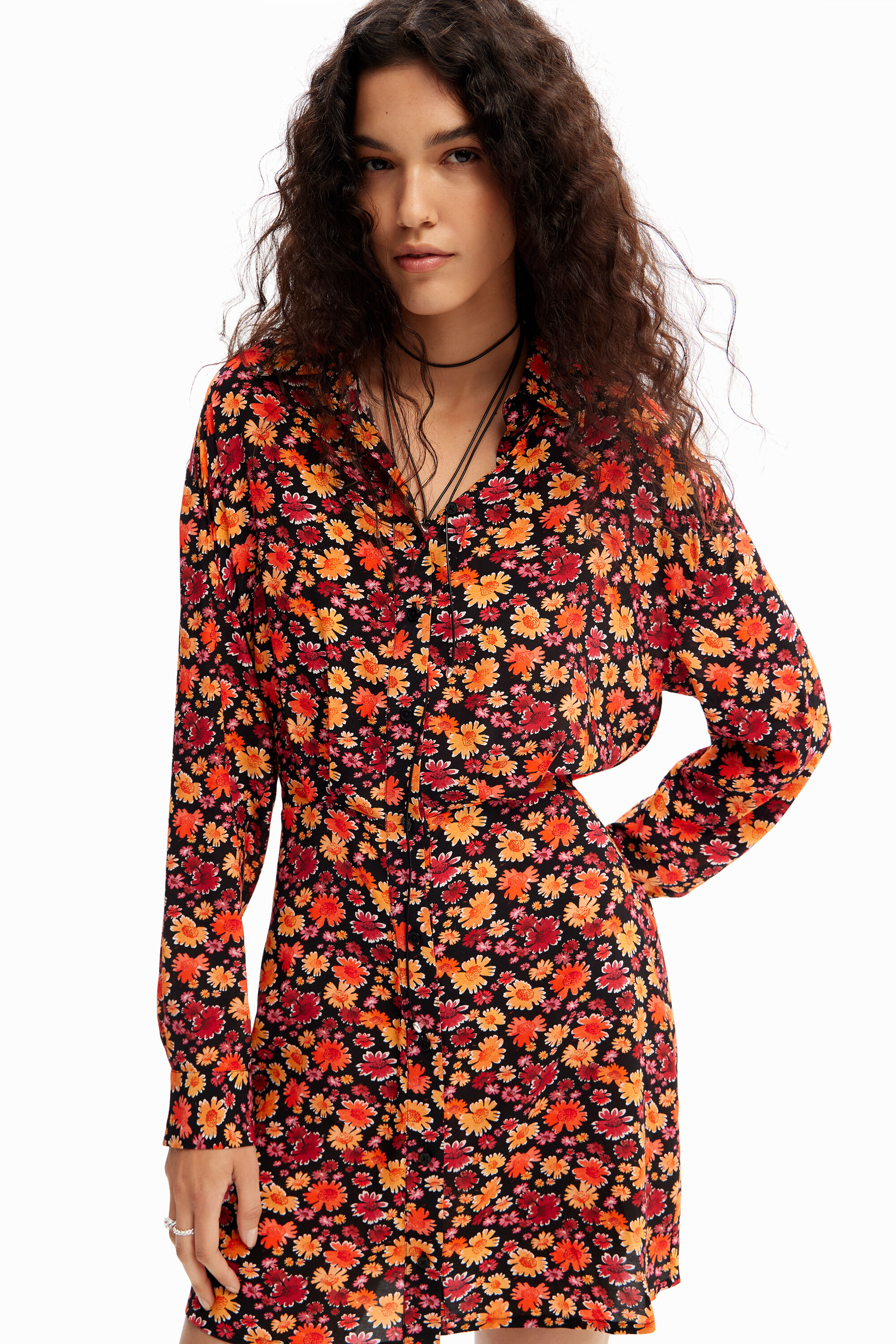 vestido curto floral