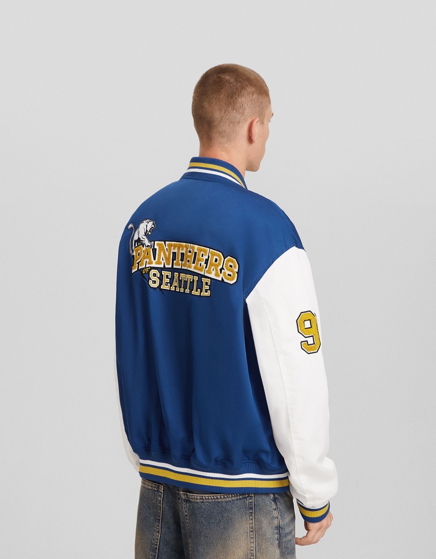 Jaqueta bomber acolchoada com patches