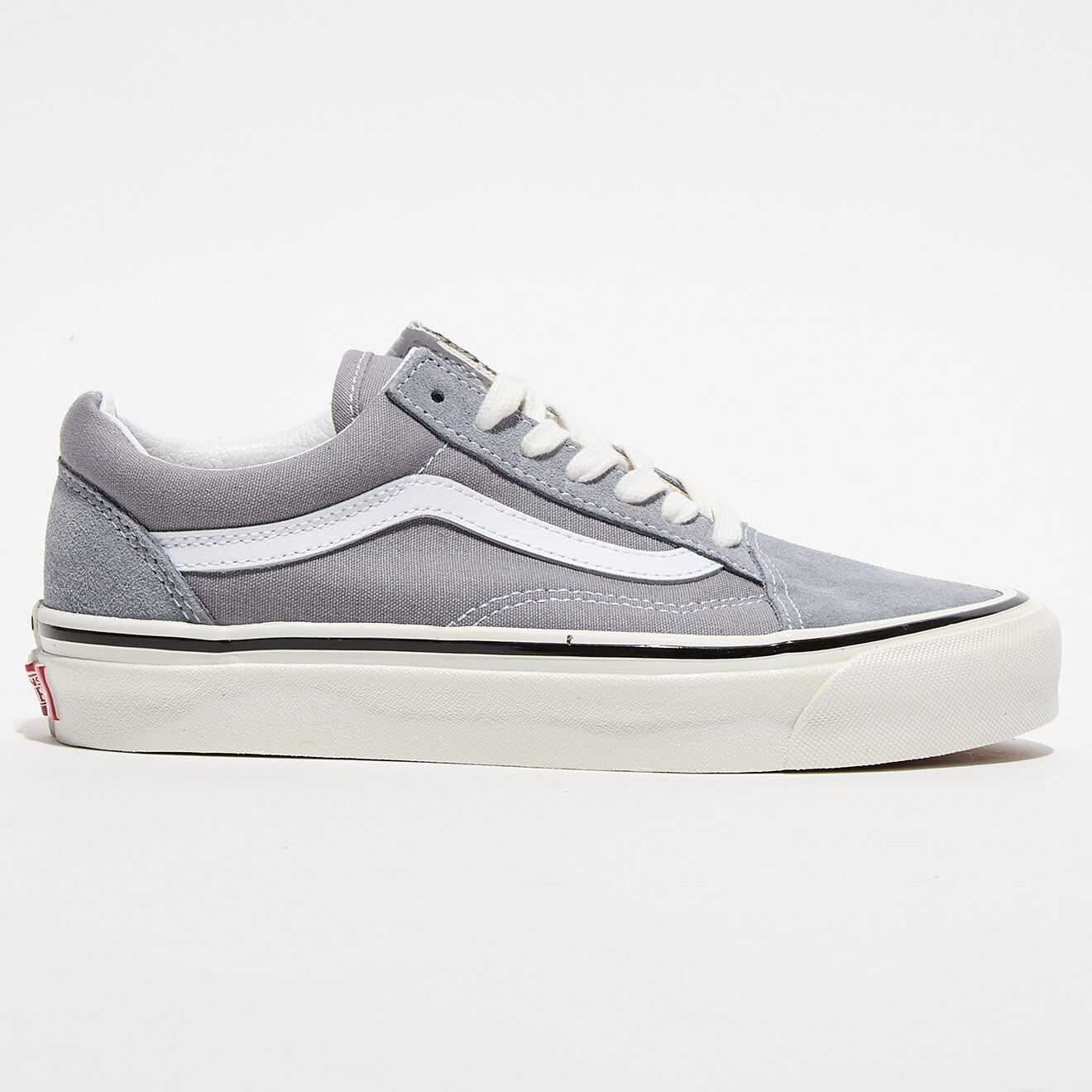 Vans Baskets Old Skool 36 DX grises