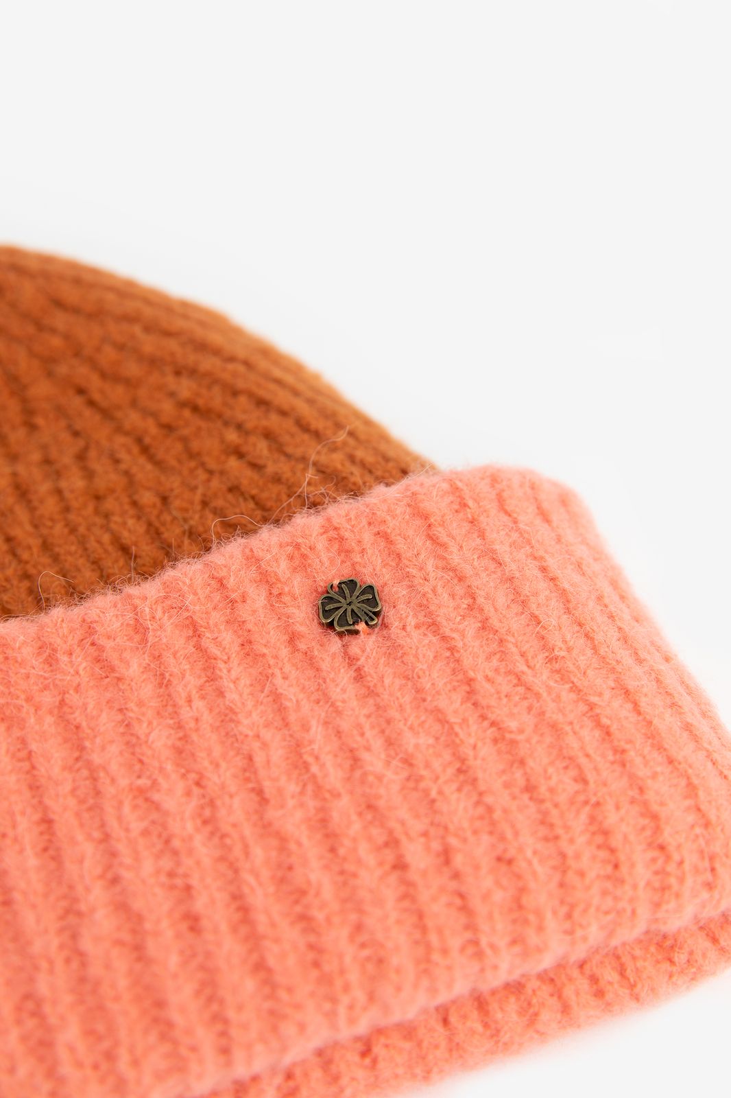 Roze two-tone beanie