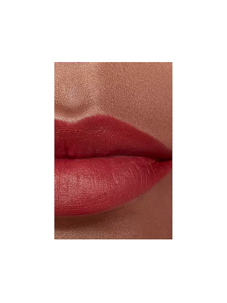 CHANEL MATTIERENDER LIPPENSTIFT MIT HOHER FARBINTENSITÄT 3.5G dunkelrot